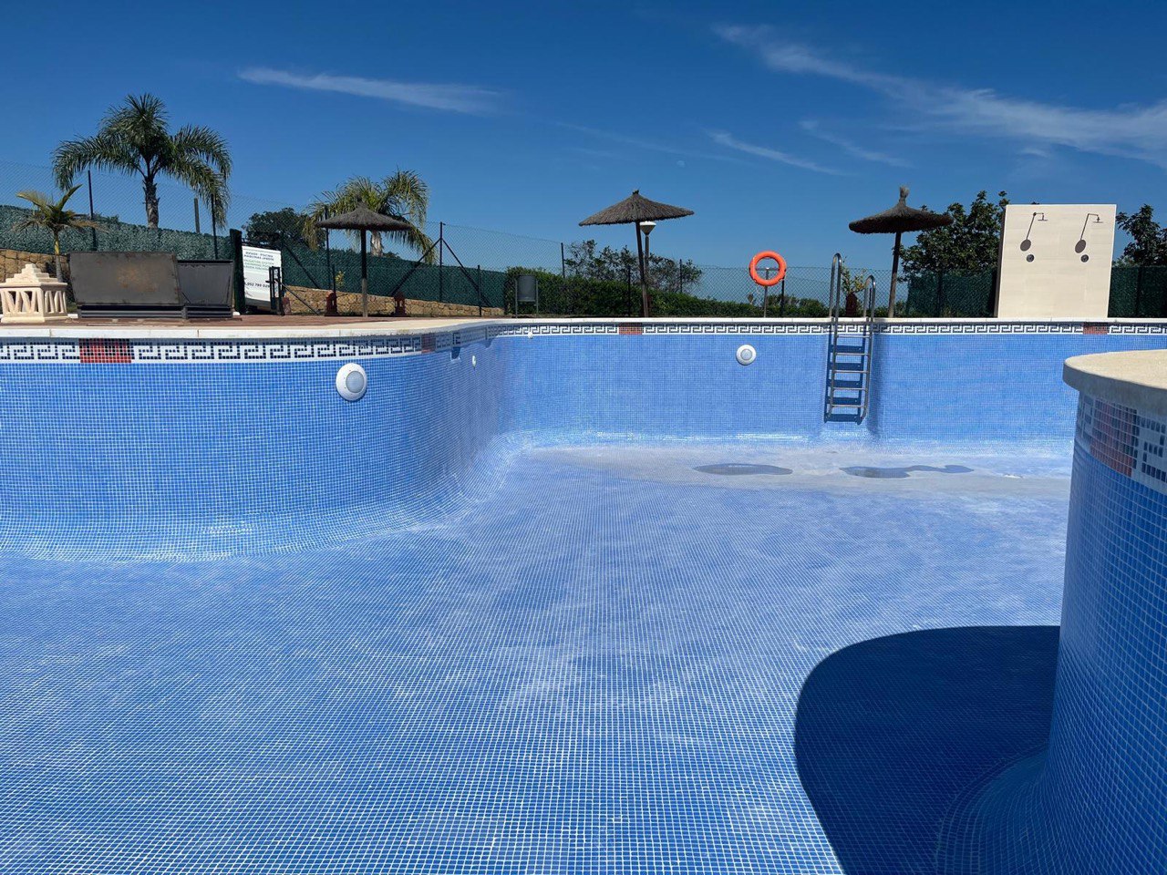 Piscinas de Arena de cuarzo Marbella - Imagen 5