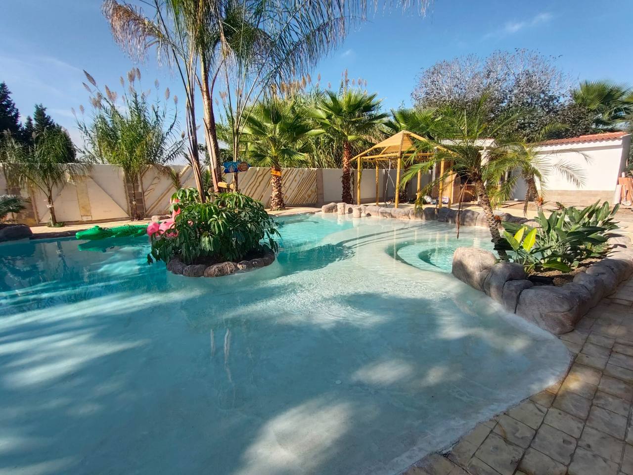 Gades Pool  - Imagen 2